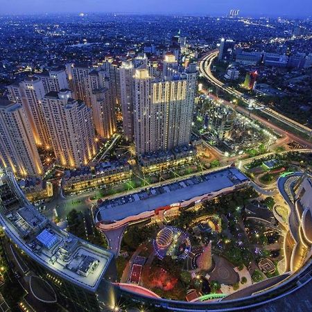 Capital O 281 Hotelo Jakarta Exteriér fotografie